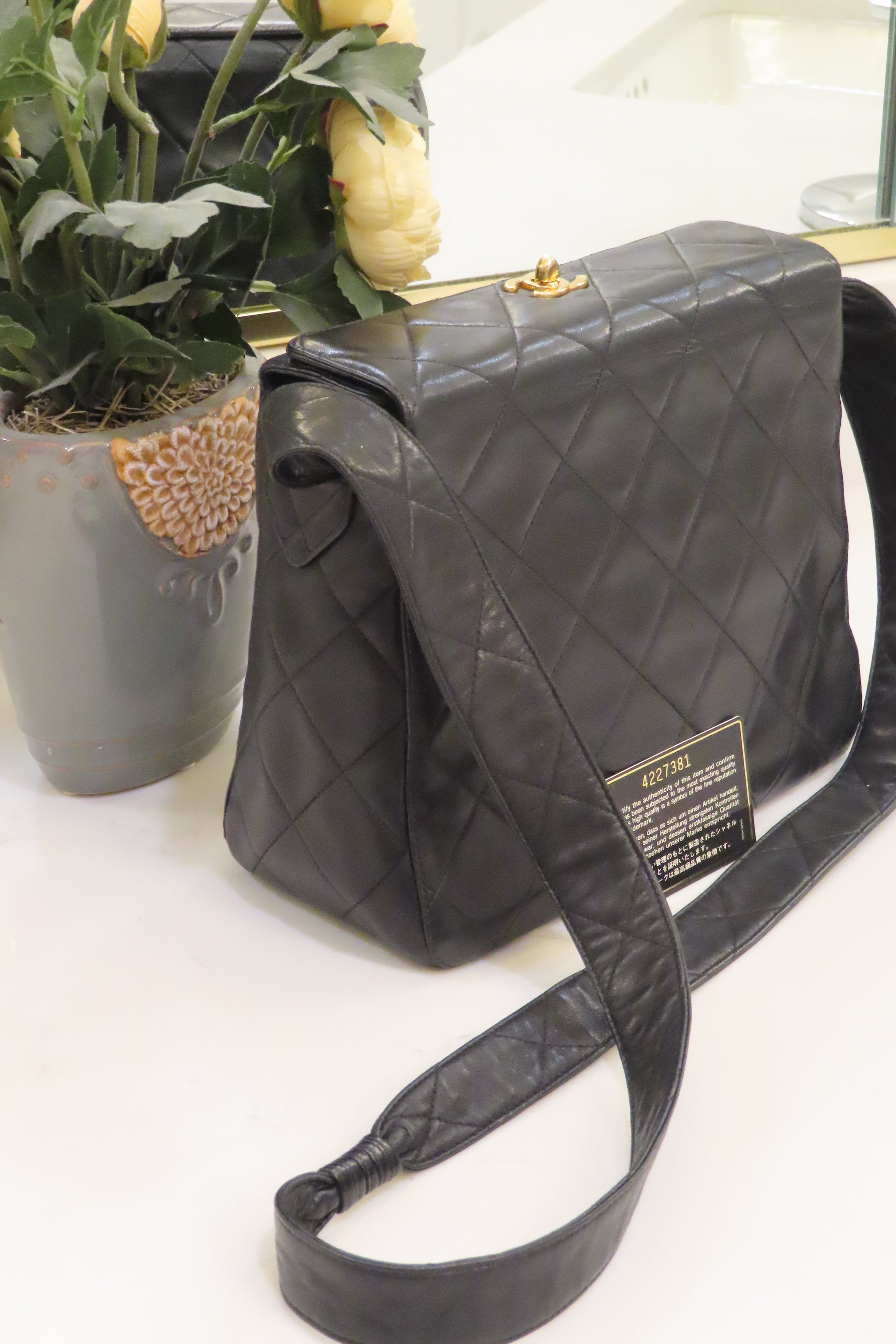 CHANEL Vintage Pre Owned Quilted Shoulder Bag